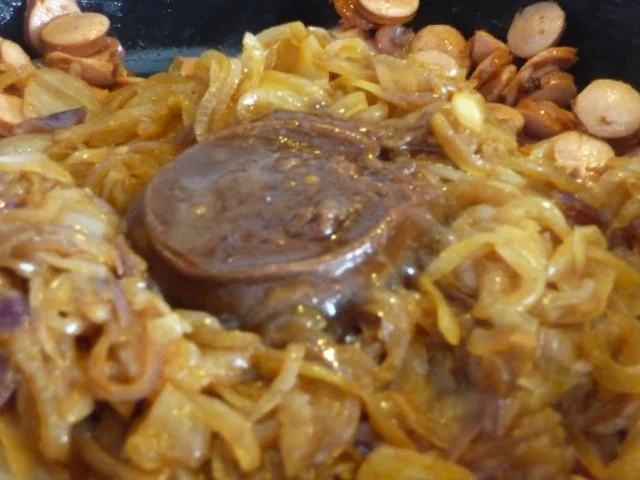 Pasta : Zwiebel - Würstchen - Gulasch an Spaghetti - Rezept - Bild Nr. 8