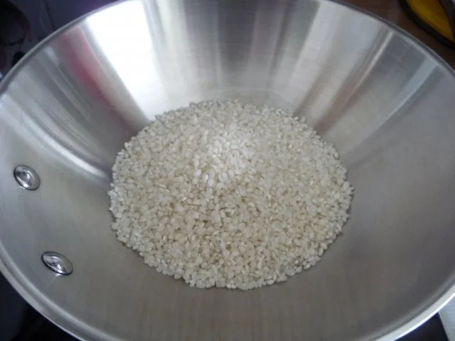 Milchreis mit Zimt & Zucker und Apfelspalten - Rezept - Bild Nr. 2