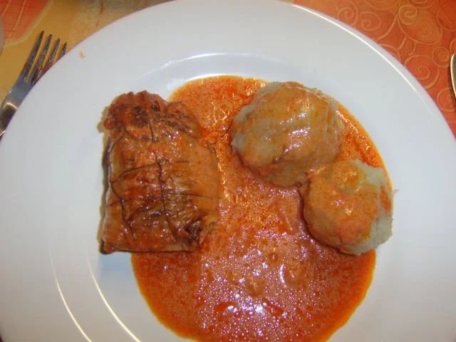 Rezept: Chinakohlrouladen in Tomatensosse Chinakohlrouladen in Tomatensosse - Rezept