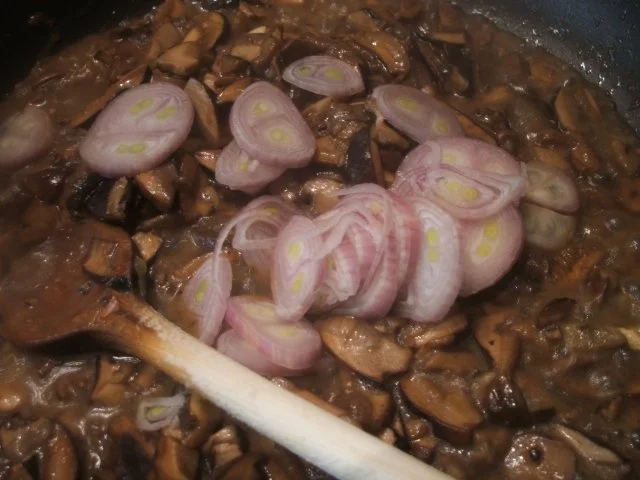 Pilze: Mischpilze mit Gemüseknödeln - Rezept - Bild Nr. 5