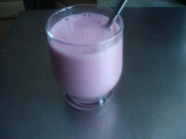 Rezept: Abnehmen na und? Drink mit Artischockensaft Bild Nr. 2 Abnehmen na und? Drink mit Artischockensaft - Rezept - Bild Nr. 2