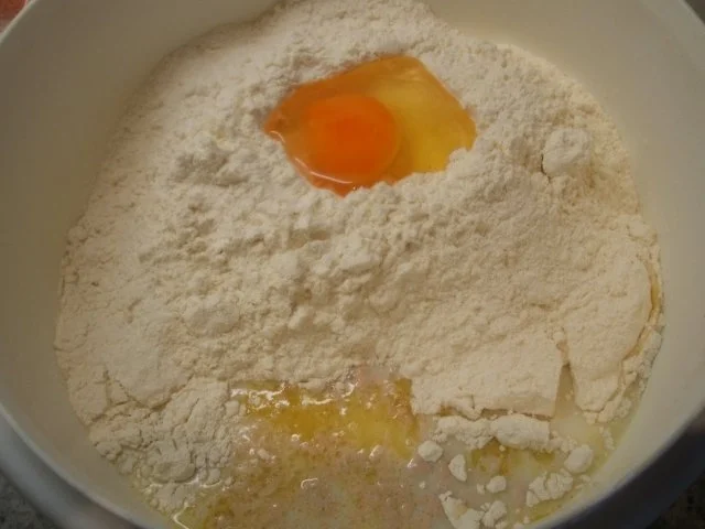 Backen: Marzipan-Hefezopf mit Mandelfüllung - Rezept - Bild Nr. 5