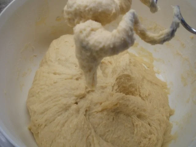 Backen: Marzipan-Hefezopf mit Mandelfüllung - Rezept - Bild Nr. 6