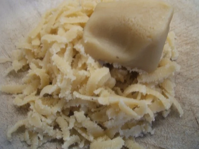 Backen: Marzipan-Hefezopf mit Mandelfüllung - Rezept - Bild Nr. 10