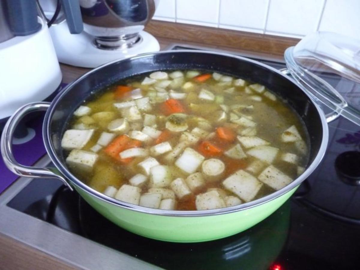 Suppen & Eintöpfe :  Heißes Süppchen zum Wieder-gesund-werden und bleiben - Rezept - Bild Nr. 10