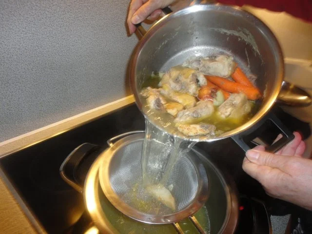 eingemachte Hühner Suppe mit Brösel Knödel - Rezept - Bild Nr. 4