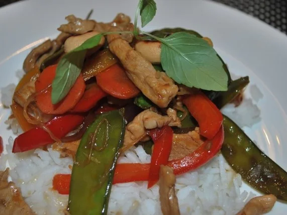 Rezept: China-Hähnchenpfanne Bild Nr. 3 China-Hähnchenpfanne - Rezept - Bild Nr. 3