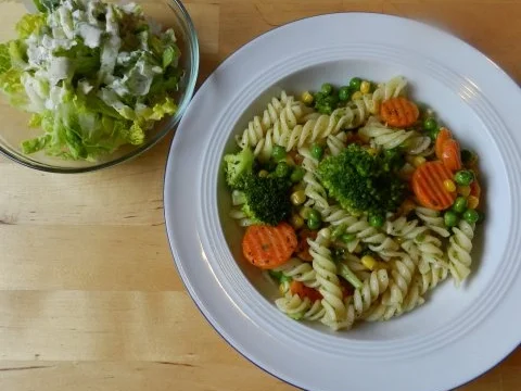 Rezept: Gemüse-Nudelpfanne Gemüse-Nudelpfanne - Rezept