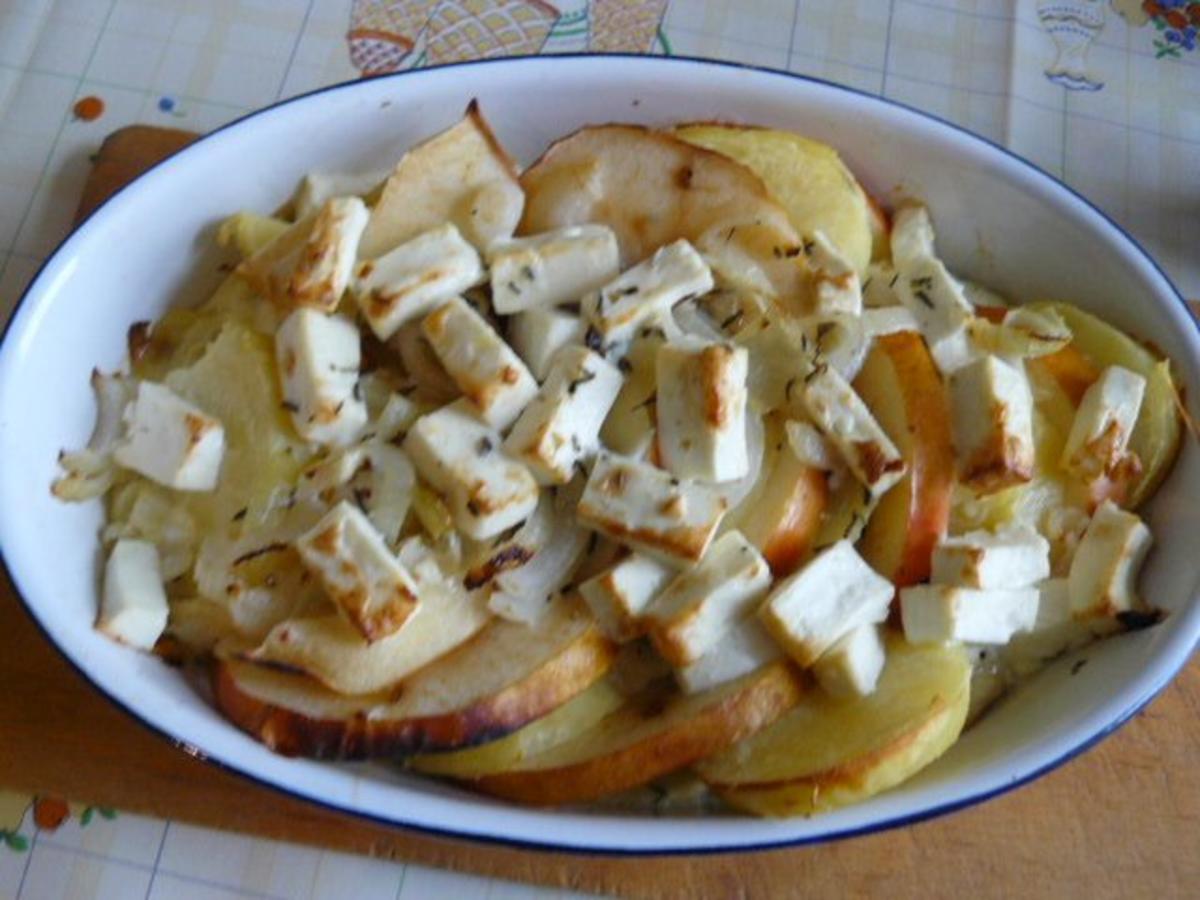 Apfel-Kartoffel-Auflauf mit Feta - Rezept