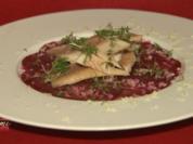 Carpaccio von Rote Bete mit geräuchertem Forellenfilet und Meerrettich (Kalle Schwensen) - Rezept
