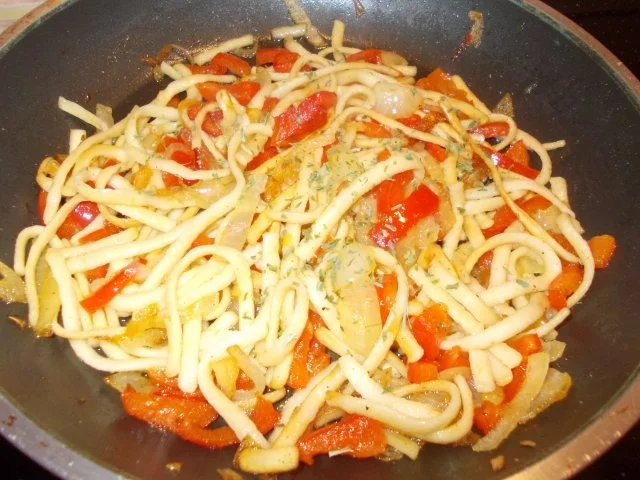 PFEFFERLACHS mit GEMÜSESPÄTZLE - Rezept - Bild Nr. 6