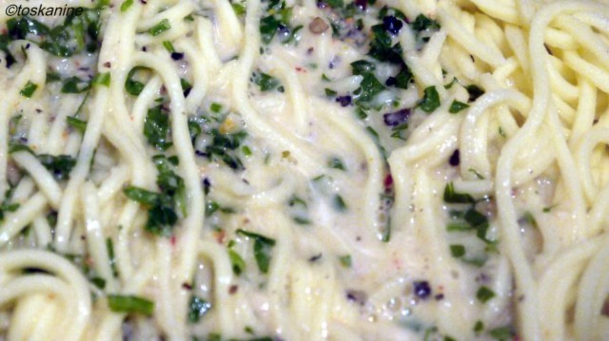 Spaghetti mit Knoblauchsauce und scharfen Garnelen - Rezept - Bild Nr. 13