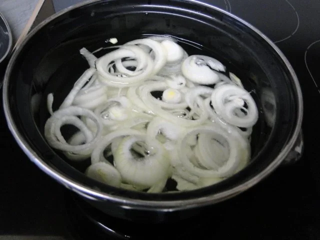 Nix mit Tüte!!!!! Zwiebelfleisch - Rezept - Bild Nr. 2