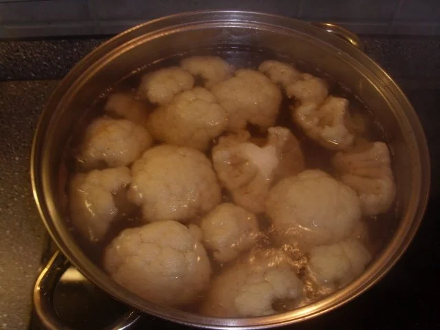 Frittierte Champignons und Blumenkohlröschen - Rezept - Bild Nr. 2