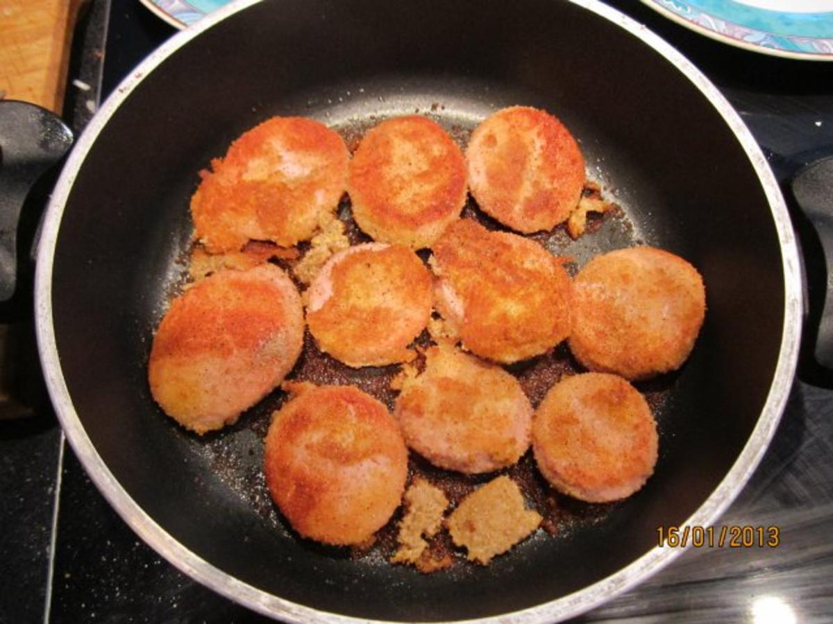 Geflügelfleischwurst mit Kartoffelstampf und Zwiebelgemüse - Rezept - Bild Nr. 2
