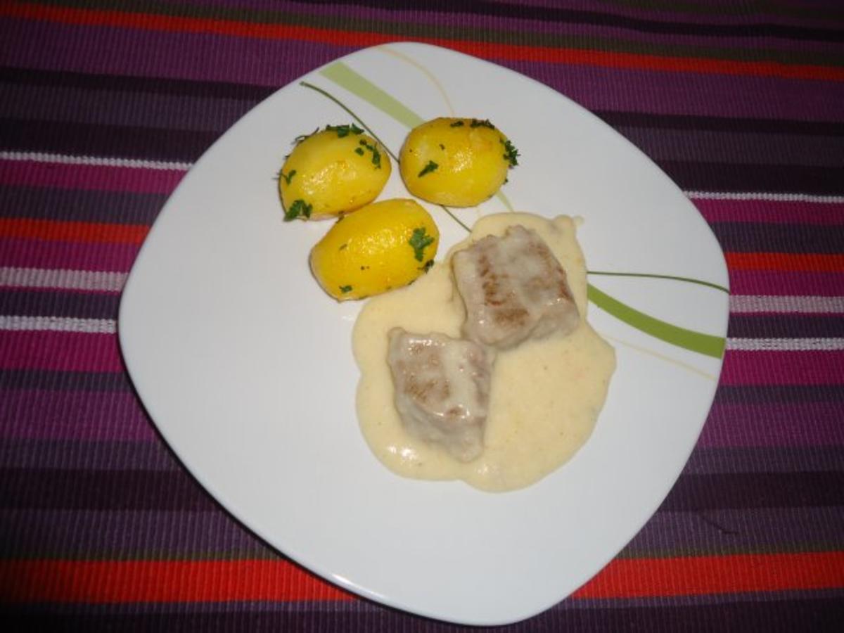 Bilder für Tafelspitz mit Salzkartoffeln in Safranbutter - Rezept