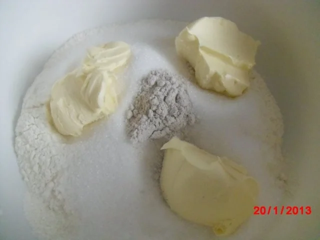 Streusel-Quark-Sahne-Kuchen, - Rezept - Bild Nr. 5