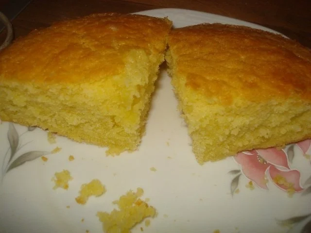 lockerer Zitronenkuchen (18cm) - Rezept