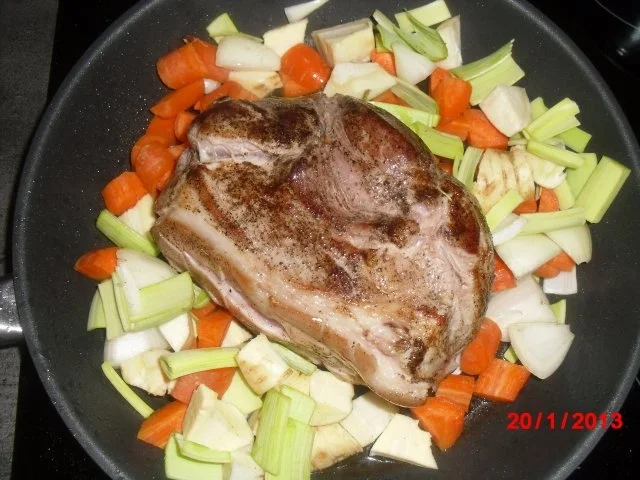 Schweinekrusten-Braten mit Senf-Kruste, - Rezept - Bild Nr. 5