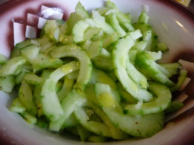 Fisch : Gedünsteter Tilapia an Meerrettich - Dill - Soße mit Kartoffeln und Gurkensalat - Rezept - Bild Nr. 27