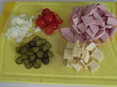 Wurst-Käsesalat - Rezept - Bild Nr. 3