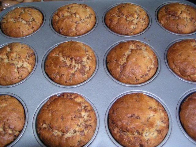 Rezept: Erdnussbutter - Muffin mit Erdbeermarmelade Bild Nr. 4 Erdnussbutter - Muffin mit Erdbeermarmelade - Rezept - Bild Nr. 4