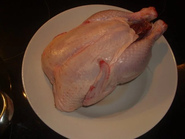 Rezept: Huhn mit Reis gefüllt im Römertopf auf Gemüsebett Bild Nr. 3 Huhn mit Reis gefüllt im Römertopf auf Gemüsebett - Rezept - Bild Nr. 3