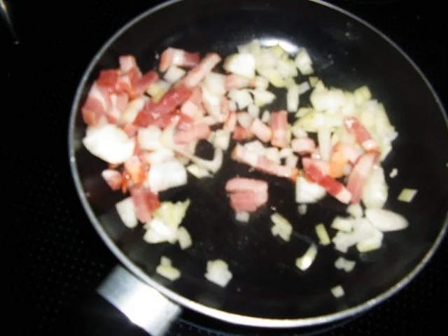 Rezept: Kasseler in einen Brötchen-Baconmantel Bild Nr. 4 Kasseler in einen Brötchen-Baconmantel - Rezept - Bild Nr. 4