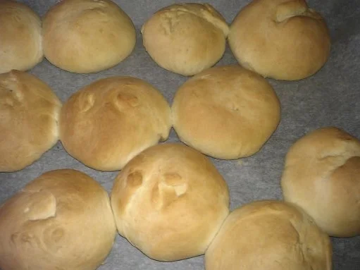 Rezept: Süße Brötchen Süße Brötchen - Rezept