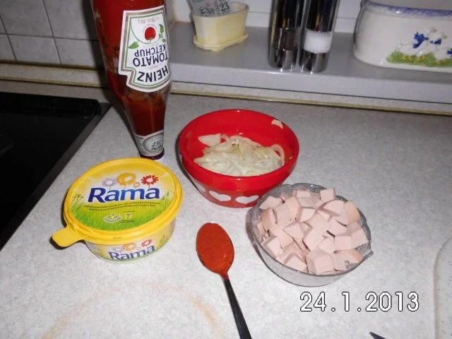 Rezept: Wurstgulasch - herzhaft Bild Nr. 2 Wurstgulasch - herzhaft - Rezept - Bild Nr. 2