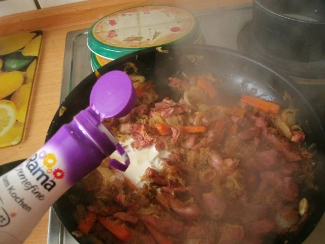 Kasselergeschnetzetes mit Sauerkraut und würzigem Kartoffelpüree - Rezept - Bild Nr. 9