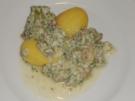 Broccoli in Zwiebel - Käse -Sosse - Rezept
