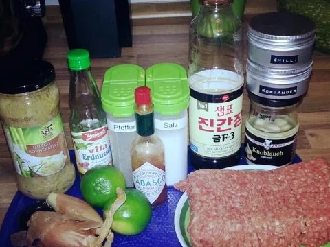 Hack-Limetten-Pfanne mit Mungobohnensprossen - Rezept - Bild Nr. 2