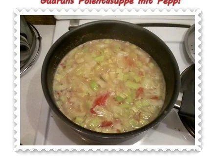 Rezept: Suppe: Käsesuppe mit Polenta und Gemüse Bild Nr. 5 Suppe: Käsesuppe mit Polenta und Gemüse - Rezept - Bild Nr. 5