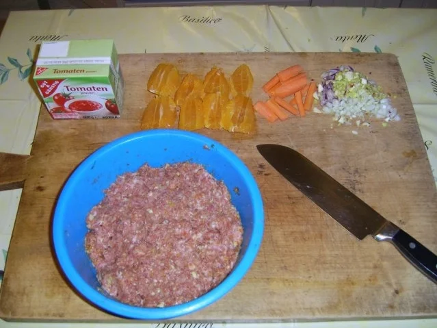 Spanische Hackbällchen in Orangensauce - Rezept - Bild Nr. 4