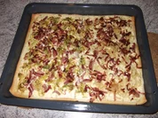 Flammkuchen auf 2. Arten nach Dieter´s Art - Rezept