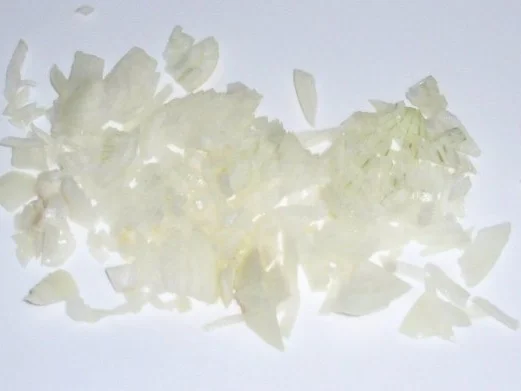 Rezept: Bunter Salat mit gebratenen Würstchenstreifen und Käse Bild Nr. 8 Bunter Salat mit gebratenen Würstchenstreifen und Käse - Rezept - Bild Nr. 8