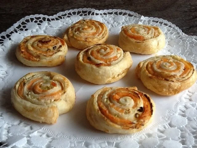 Blätterteig-Lachs-Schnecken - Rezept - Bild Nr. 2