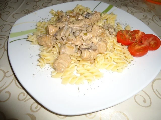 Rezept: Putenrahm - Geschnetzeltes Putenrahm - Geschnetzeltes - Rezept