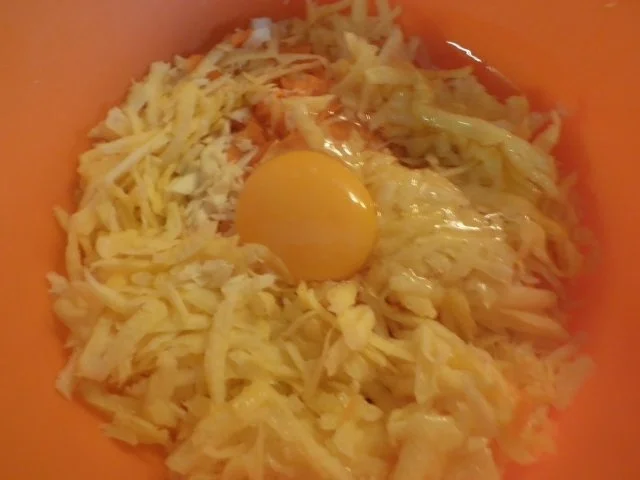 Rezept: Wurzelgemüse - Puffer ... Bild Nr. 4 Wurzelgemüse - Puffer ... - Rezept - Bild Nr. 4