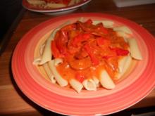 Paprika-Chorizo-Sauce zu Nudeln - Rezept