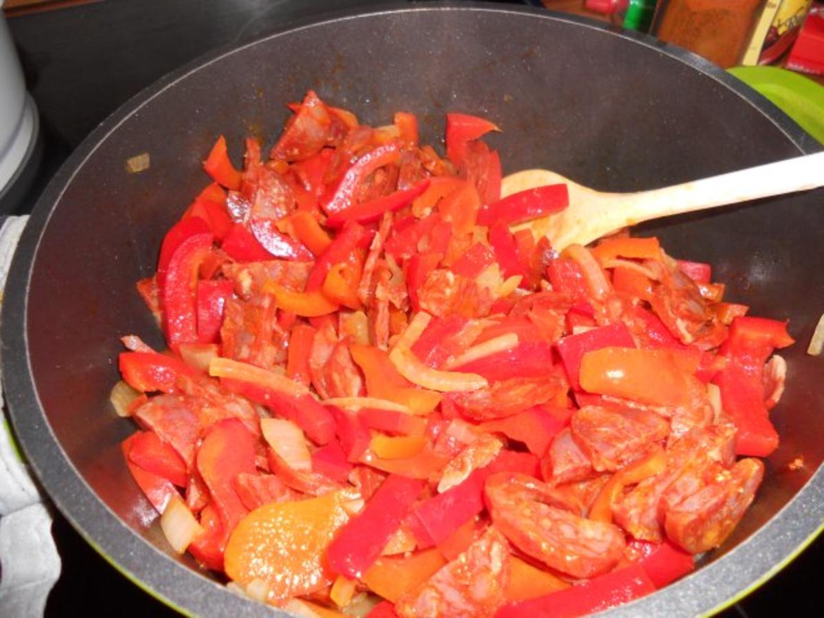 Paprika-Chorizo-Sauce zu Nudeln - Rezept - Bild Nr. 4