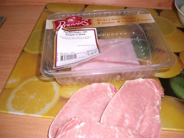 Minutensteaks in Paprikakäsesoße  und Backofenkartoffeln - Rezept - Bild Nr. 2