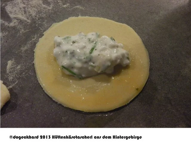 Rezept: Hüttenkäse Tascherl aus dem oberösterreichischen Hintergebirge Bild Nr. 10 Hüttenkäse Tascherl aus dem oberösterreichischen Hintergebirge - Rezept - Bild Nr. 10