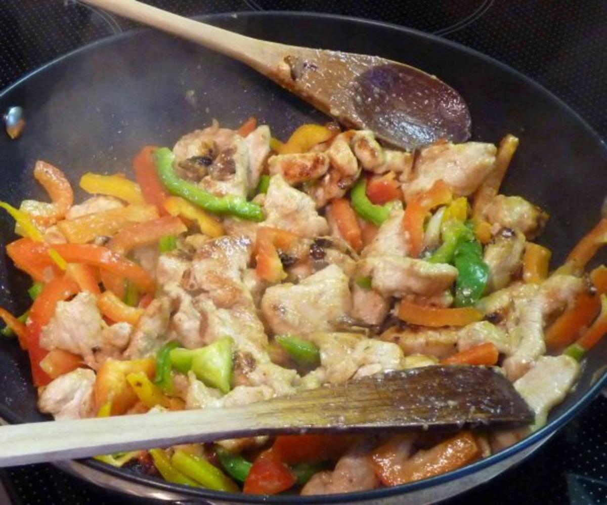 Geflügel : Einen schnellen und bunten Wok - Rezept - kochbar.de