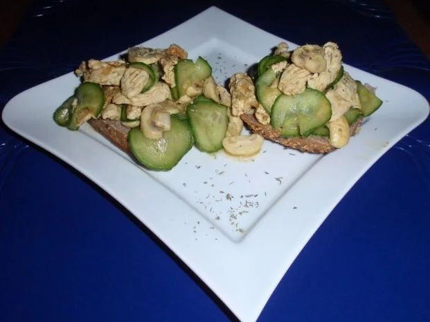 Rezept: Warme Brotzeitbrötchen Bild Nr. 7 Warme Brotzeitbrötchen - Rezept - Bild Nr. 7