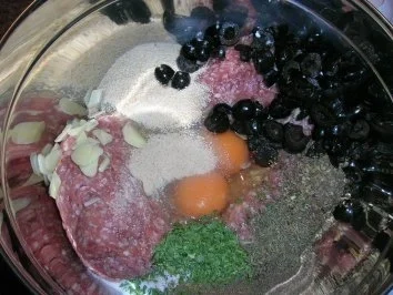 Hackbraten, die etwas andere Variante  mit ein wenig Urlaubsfeeling + Sauce Gribiche - Rezept - Bild Nr. 7