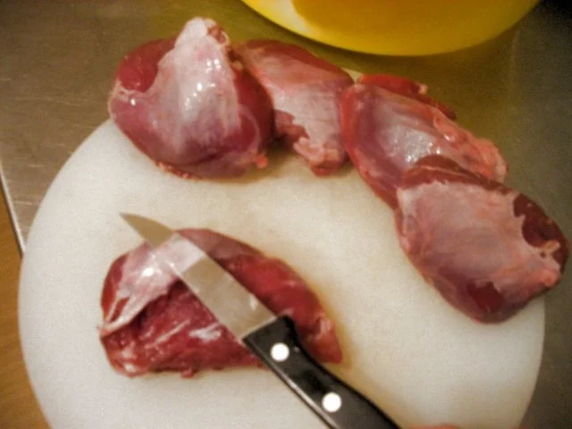 Schweinebäckchen  mit lauwarmen Kartoffelsalat und Bacon - Rezept - Bild Nr. 4