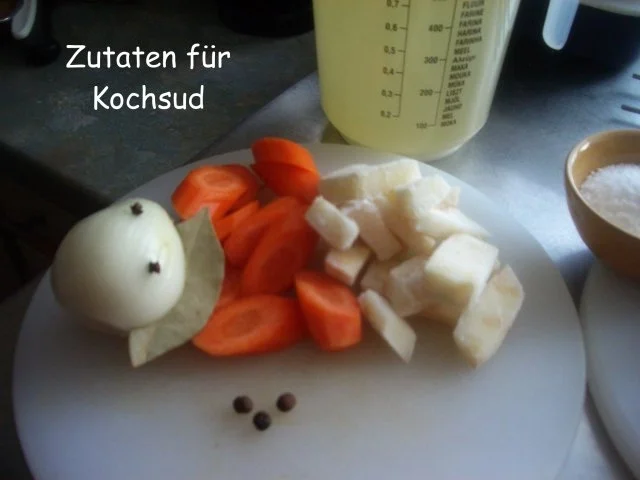 Schweinebäckchen  mit lauwarmen Kartoffelsalat und Bacon - Rezept - Bild Nr. 8