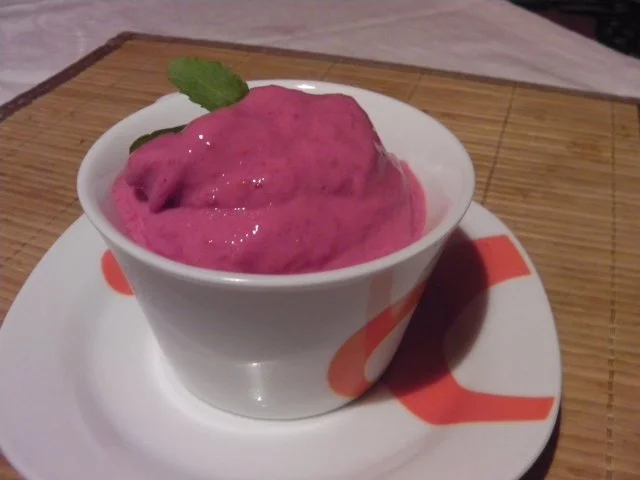 Rezept: Himbeereis Typ "Frappe" Bild Nr. 6 Himbeereis Typ "Frappe" - Rezept - Bild Nr. 6